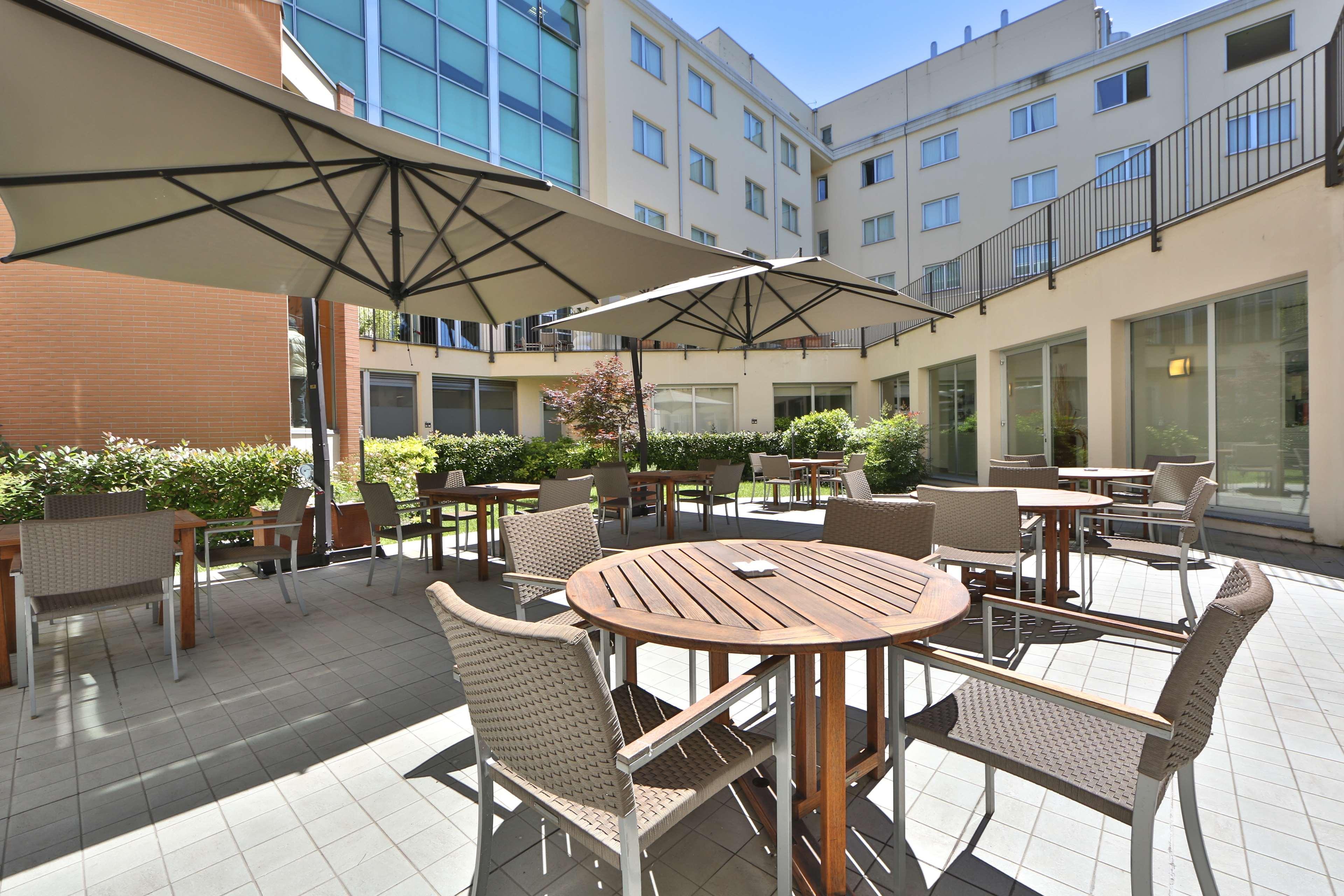 Best Western Plus Hotel Le Favaglie Cornaredo Exteriér fotografie