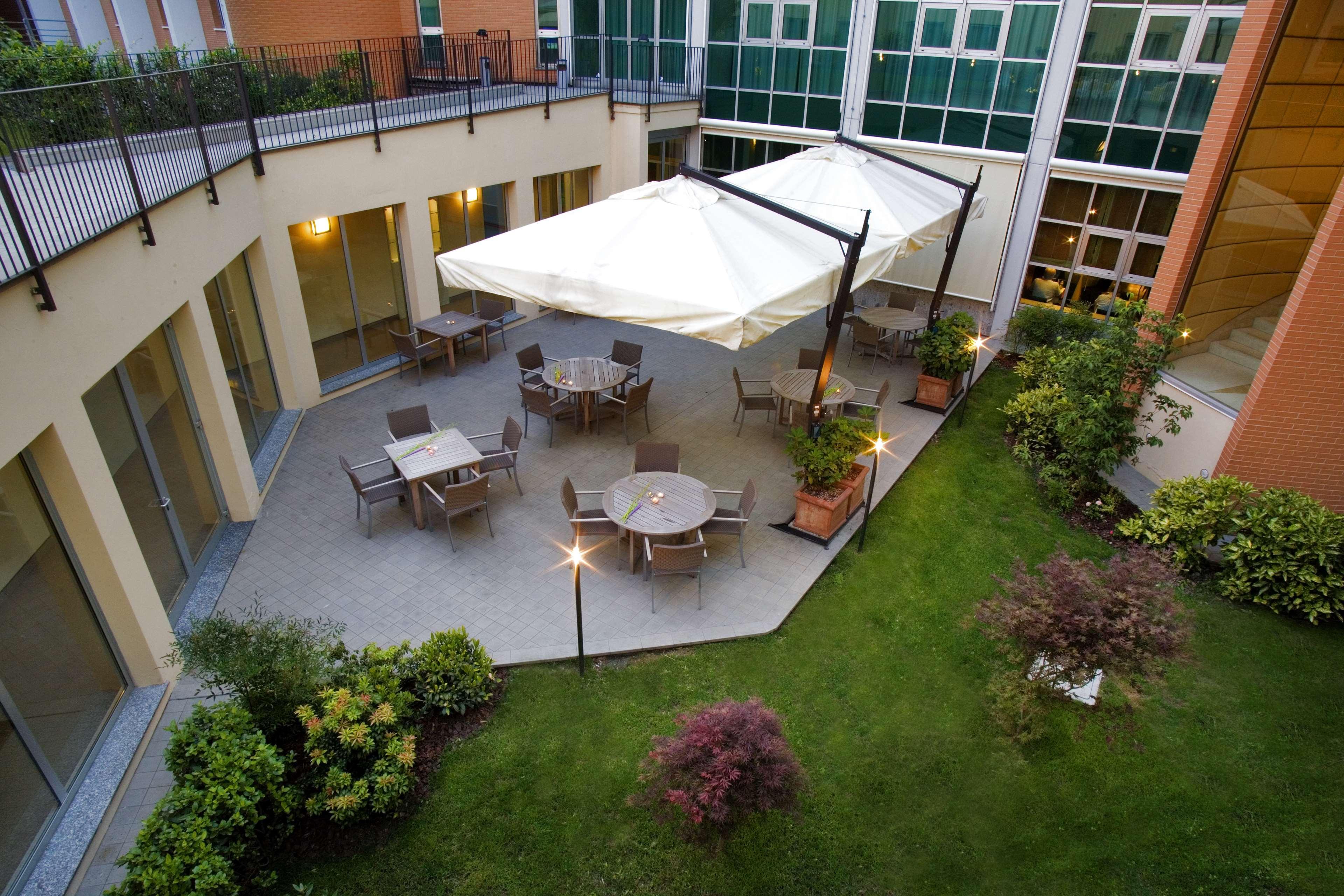 Best Western Plus Hotel Le Favaglie Cornaredo Exteriér fotografie