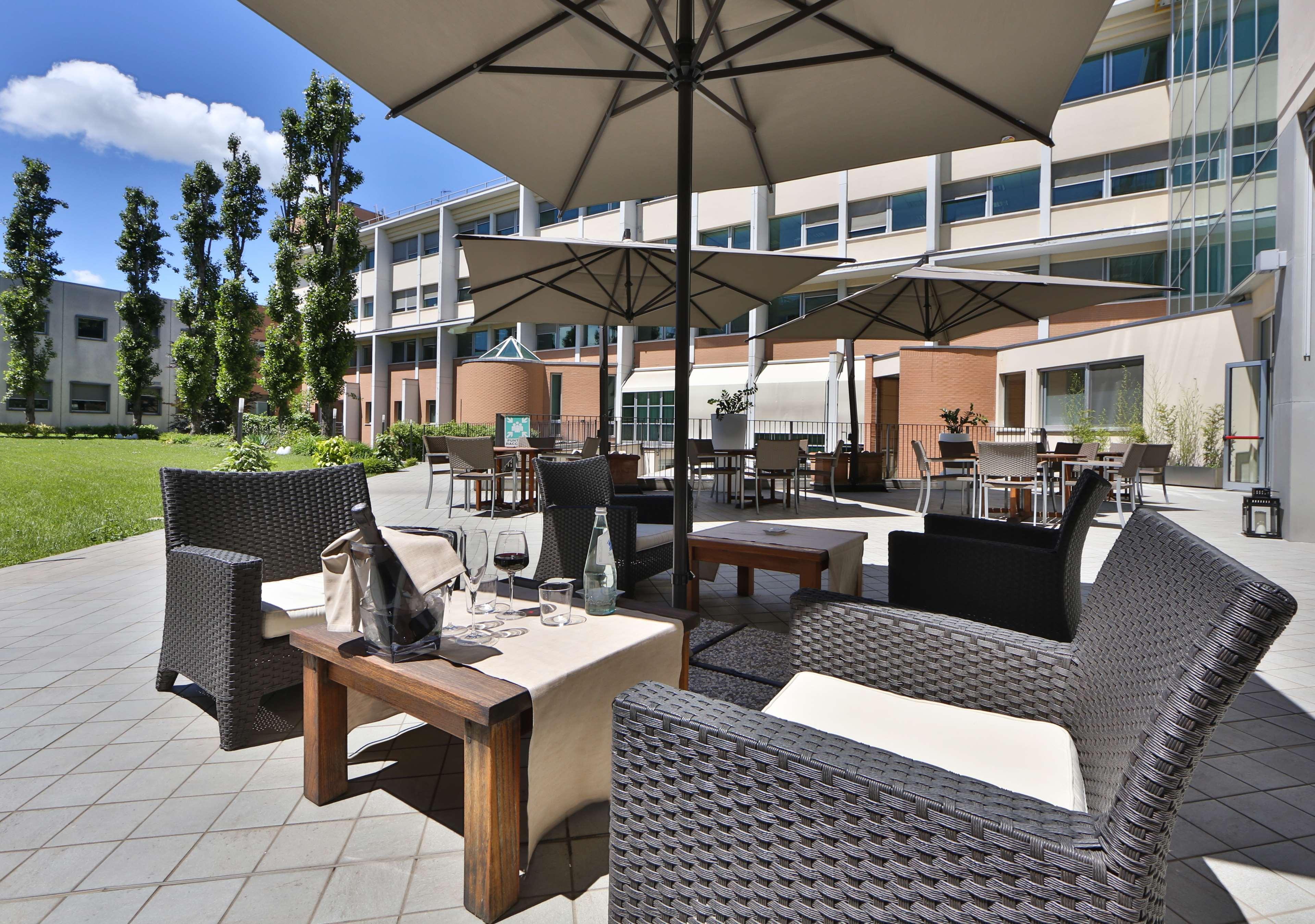 Best Western Plus Hotel Le Favaglie Cornaredo Exteriér fotografie