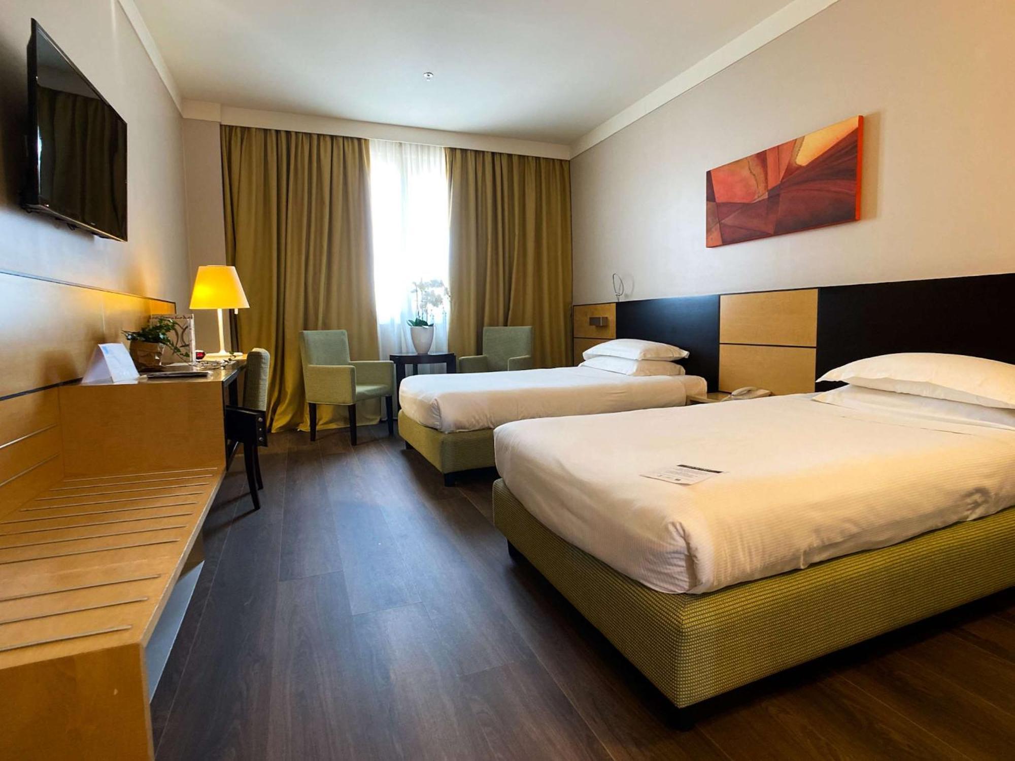 Best Western Plus Hotel Le Favaglie Cornaredo Exteriér fotografie